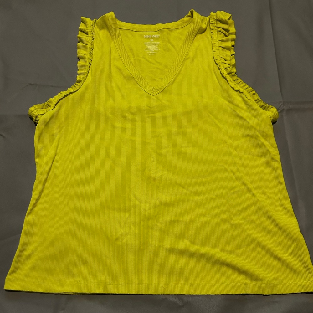 Chartreuse Womens XL Lime Green Ribbed Ruffle Trim Tank Top Summer Resort Citrus